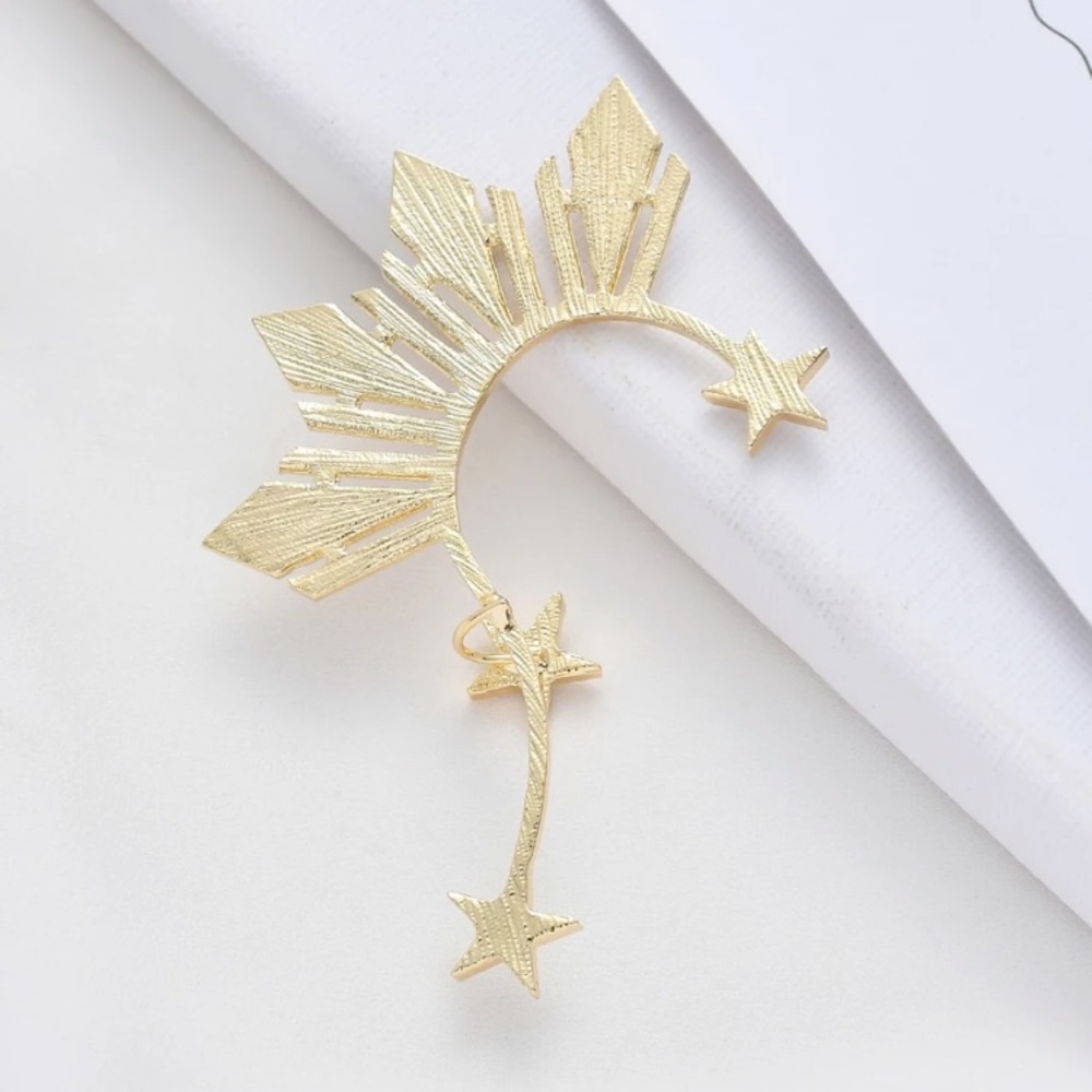 Ear Cuff - Picture 3 of 4